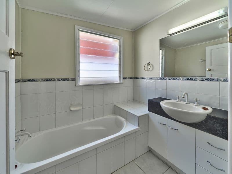 367 Hawthorne Road, HAWTHORNE QLD 4171, Hawthorne - Thumbnail 6