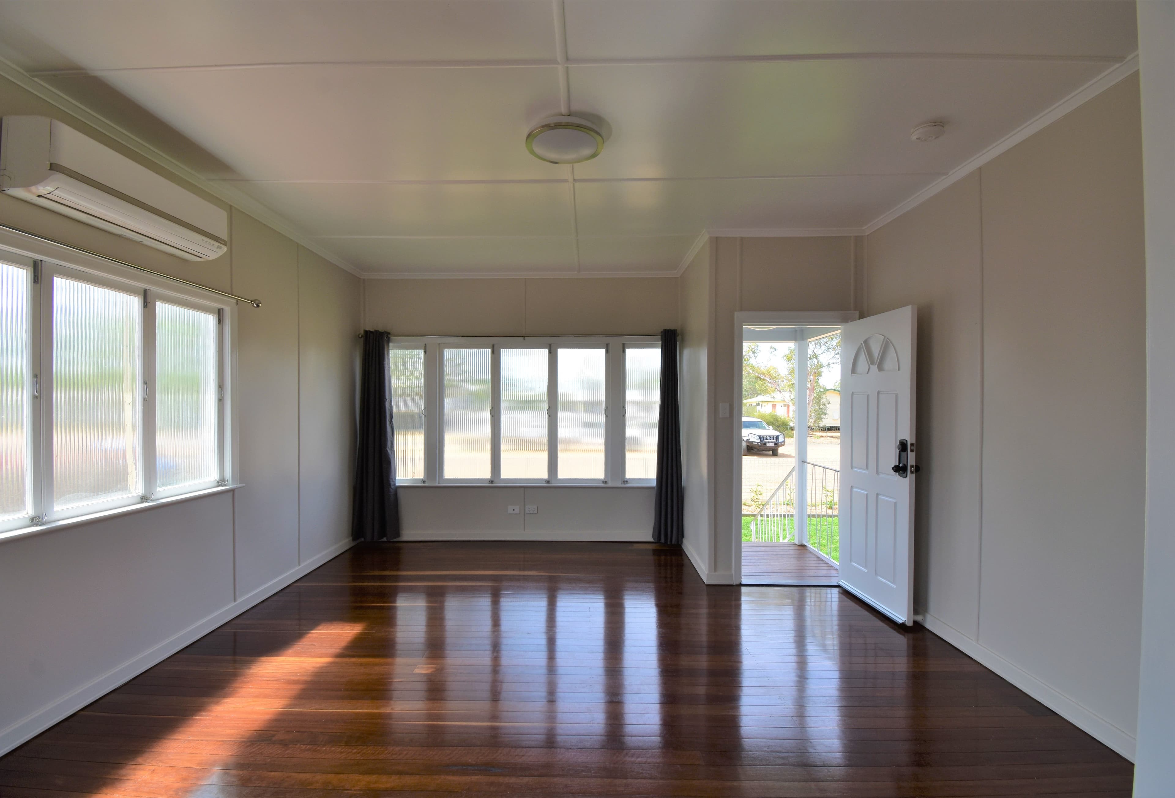 157 Wren Street, Longreach QLD 4730, Longreach - Thumbnail 4