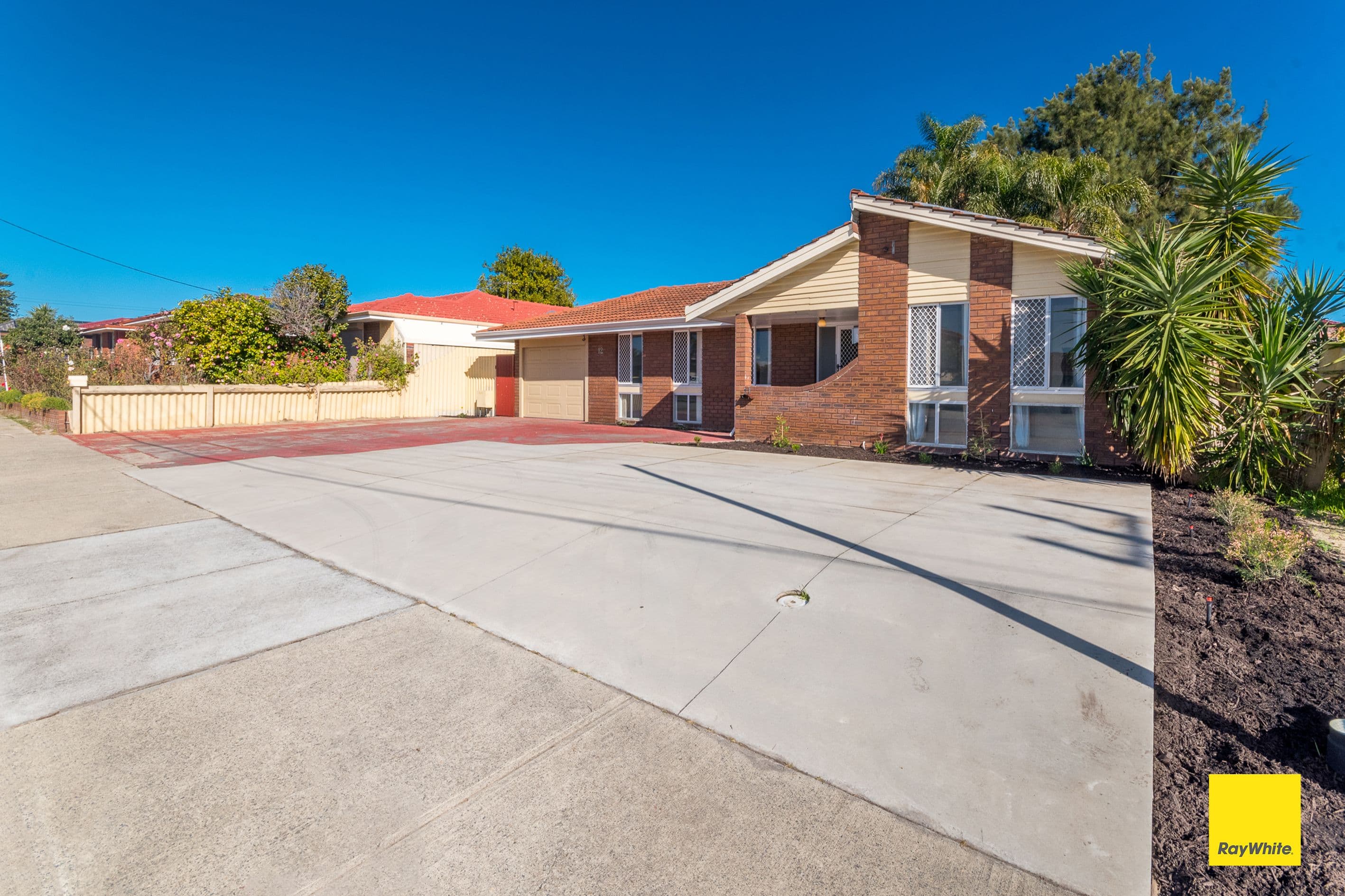 12 Abingdon Street, Morley WA 6062, Morley - Thumbnail 2