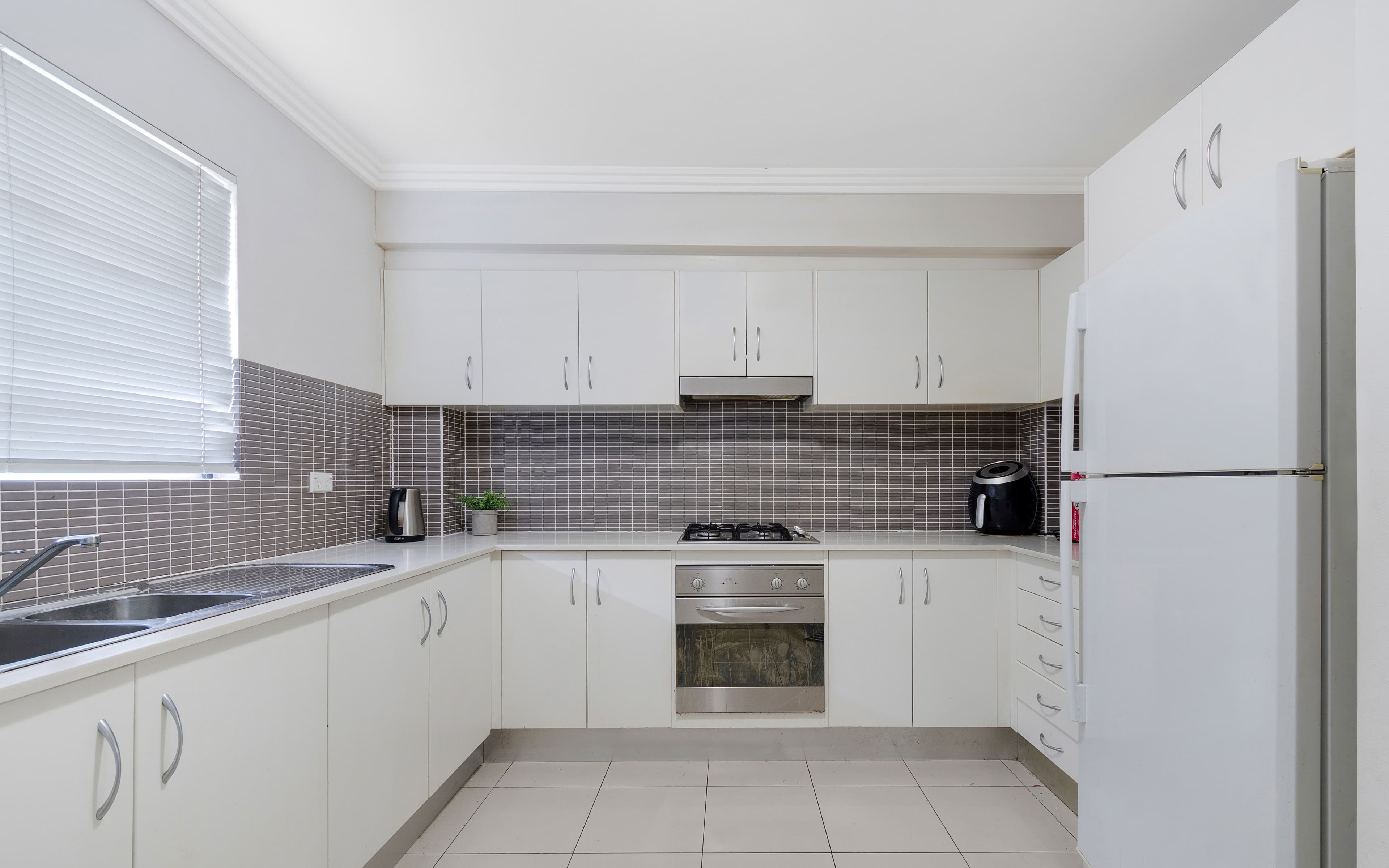 13 Chamberlain Street, Campbelltown NSW 2560, Campbelltown - Thumbnail 5