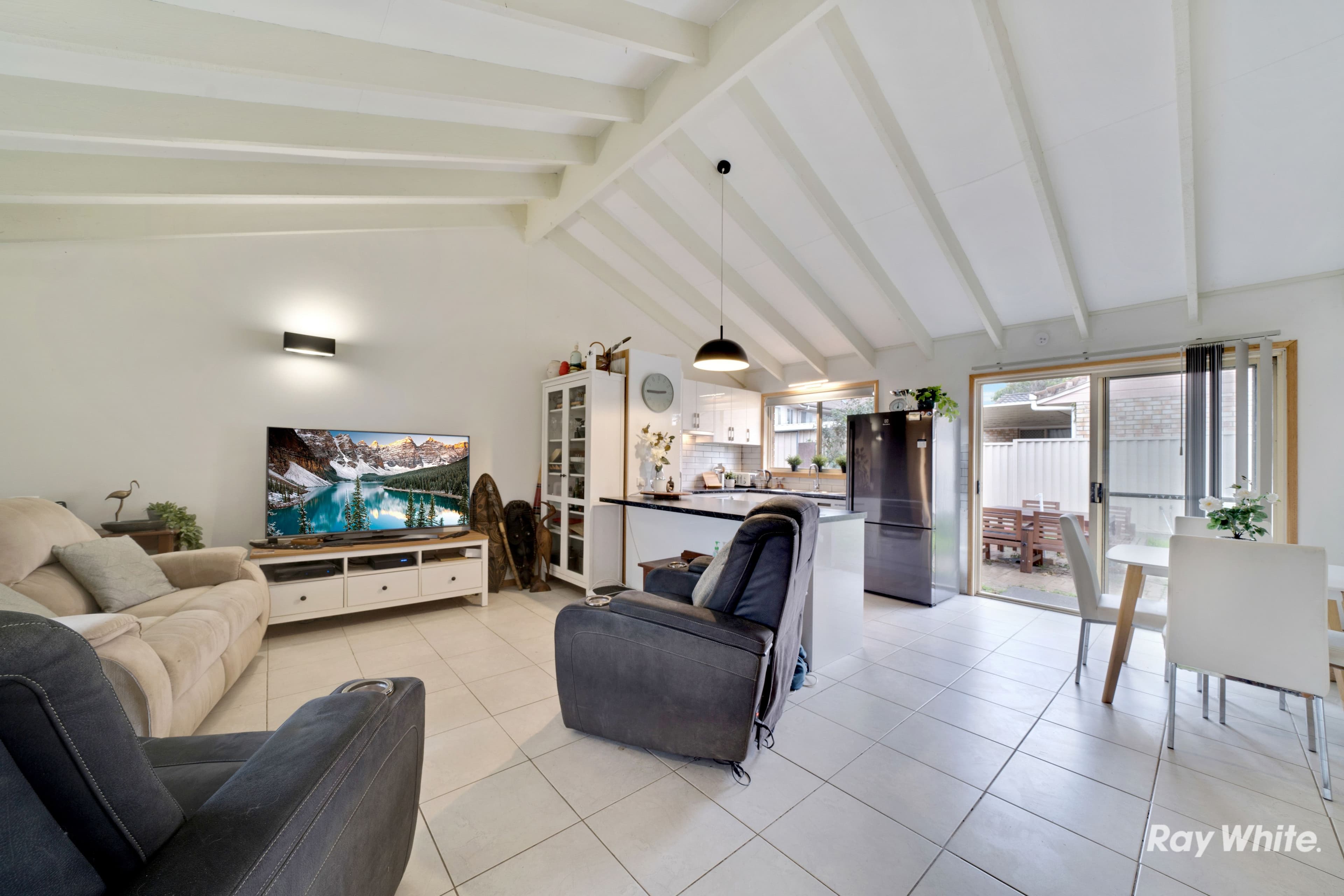 17 Taylor Street, Eagleby QLD 4207, Eagleby - Thumbnail 3