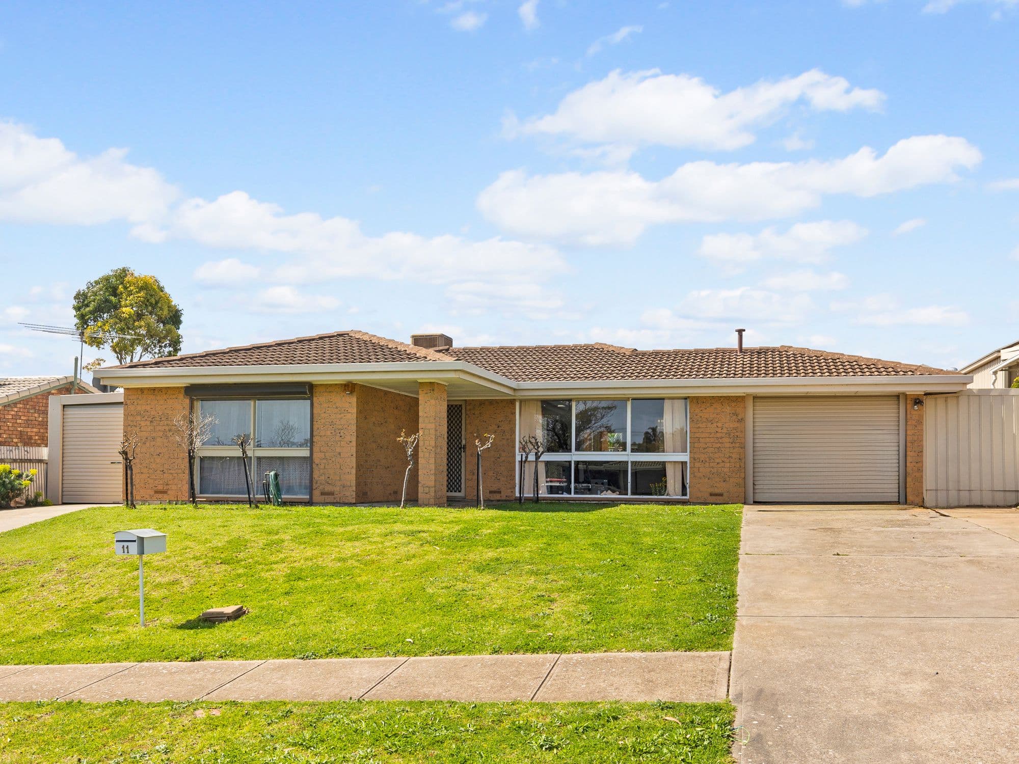 11 MacDonald Road, Christie Downs SA 5164, Christie Downs - Image 1