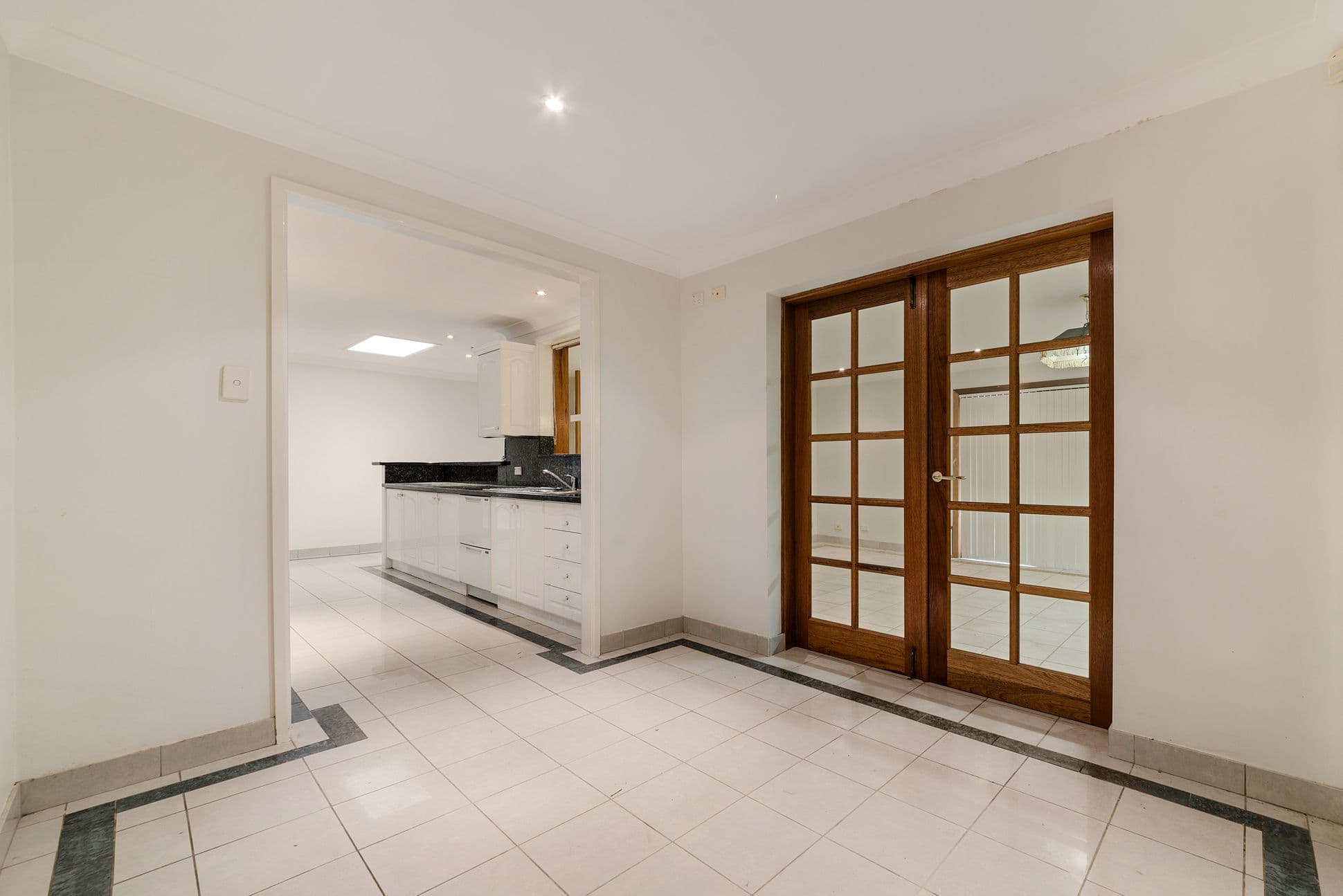 8 Gambia Street, Kearns - Thumbnail 5