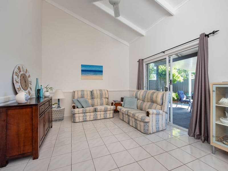 2 Black Diamond Crescent, Edens Landing QLD 4207, Edens Landing - Thumbnail 7