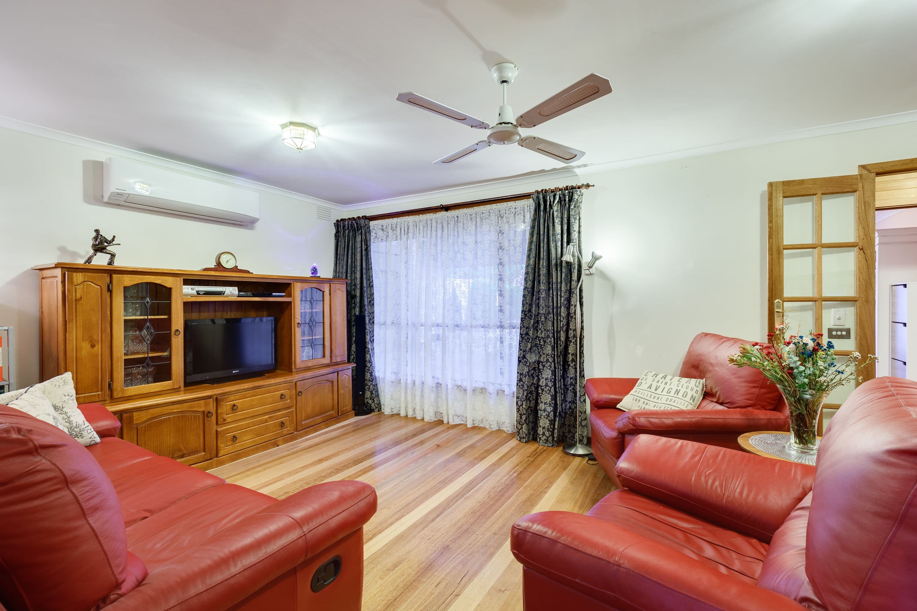1 Strickland Avenue, Mill Park VIC 3082, Mill Park - Thumbnail 6