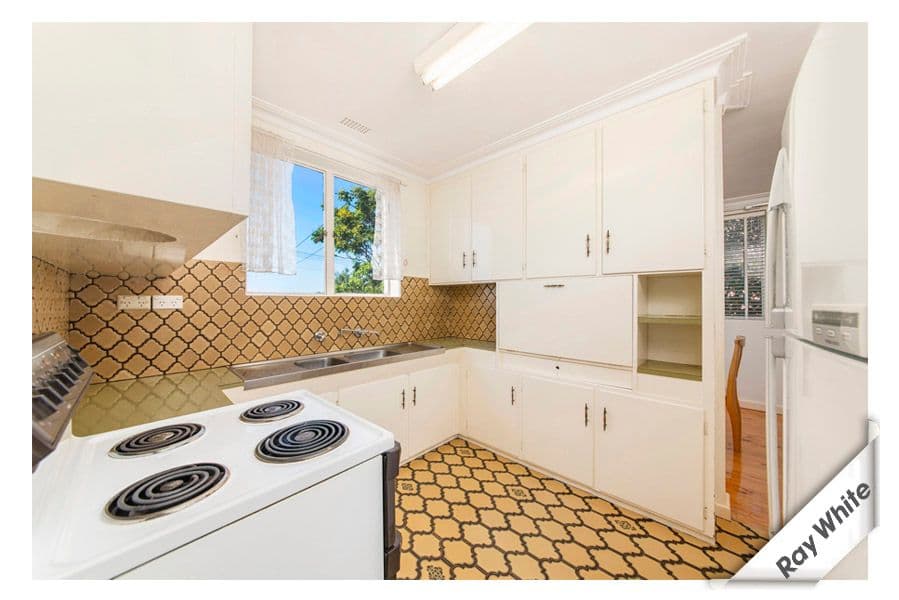 9 Hamelin Crescent, NARRABUNDAH ACT 2604, Narrabundah - Thumbnail 5