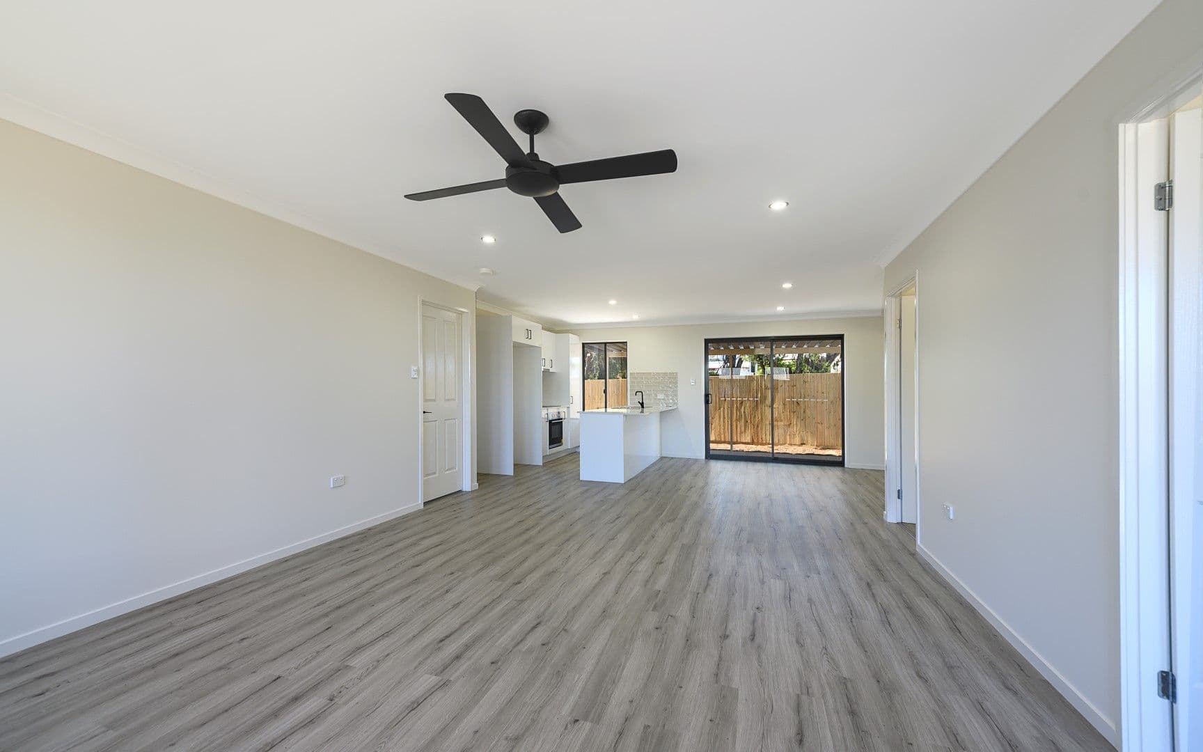 28a Wattle Avenue, Warwick QLD 4370, Warwick - Thumbnail 2