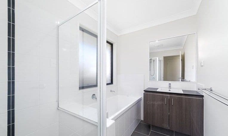 23 Hasemann Crescent, Upper Coomera QLD 4209, Upper Coomera - Thumbnail 6