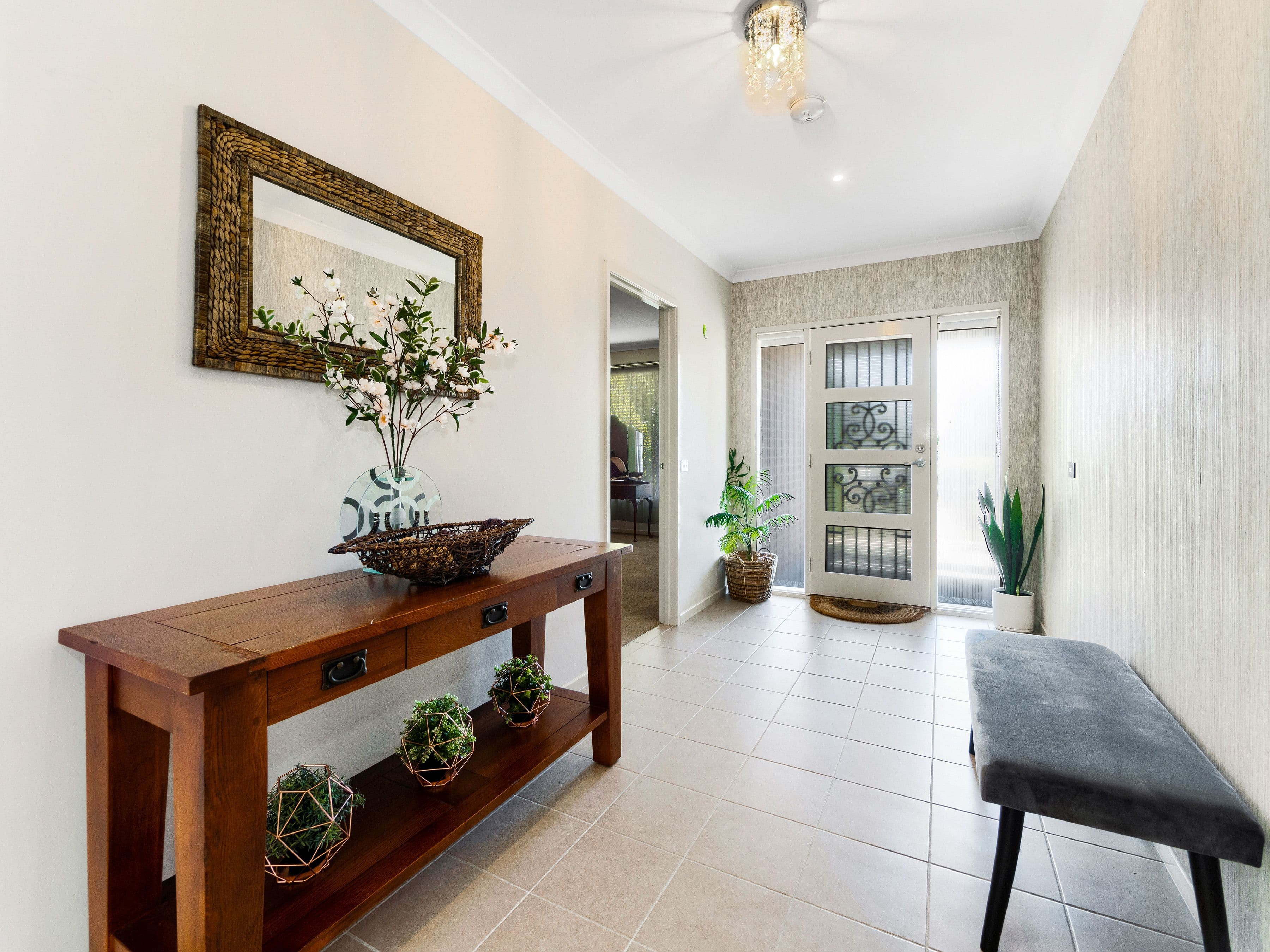 17 Burchill Avenue, Cranbourne East VIC 3977, Cranbourne East - Thumbnail 3