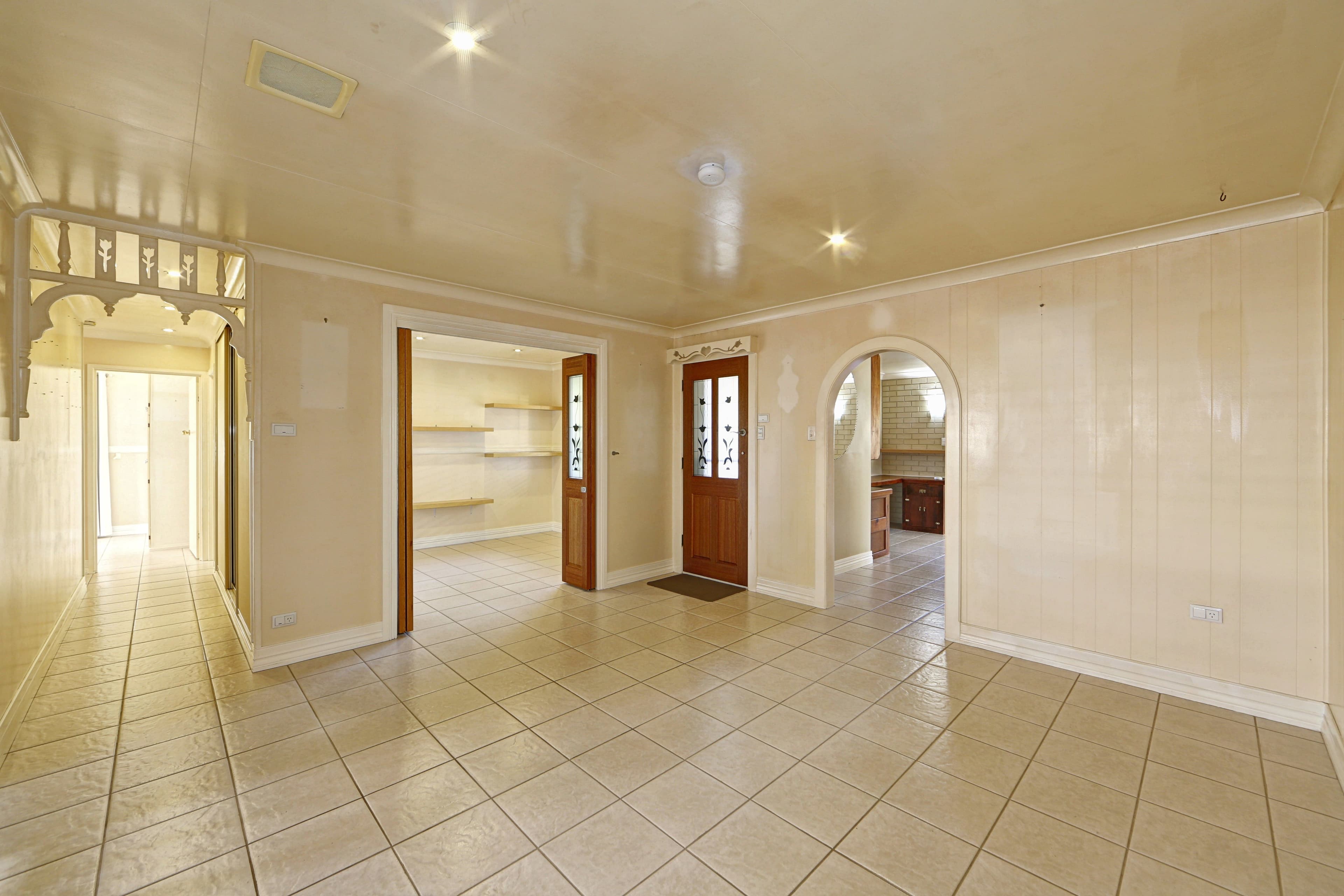 26 Anderson Street, Avenell Heights QLD 4670, Avenell Heights - Thumbnail 8