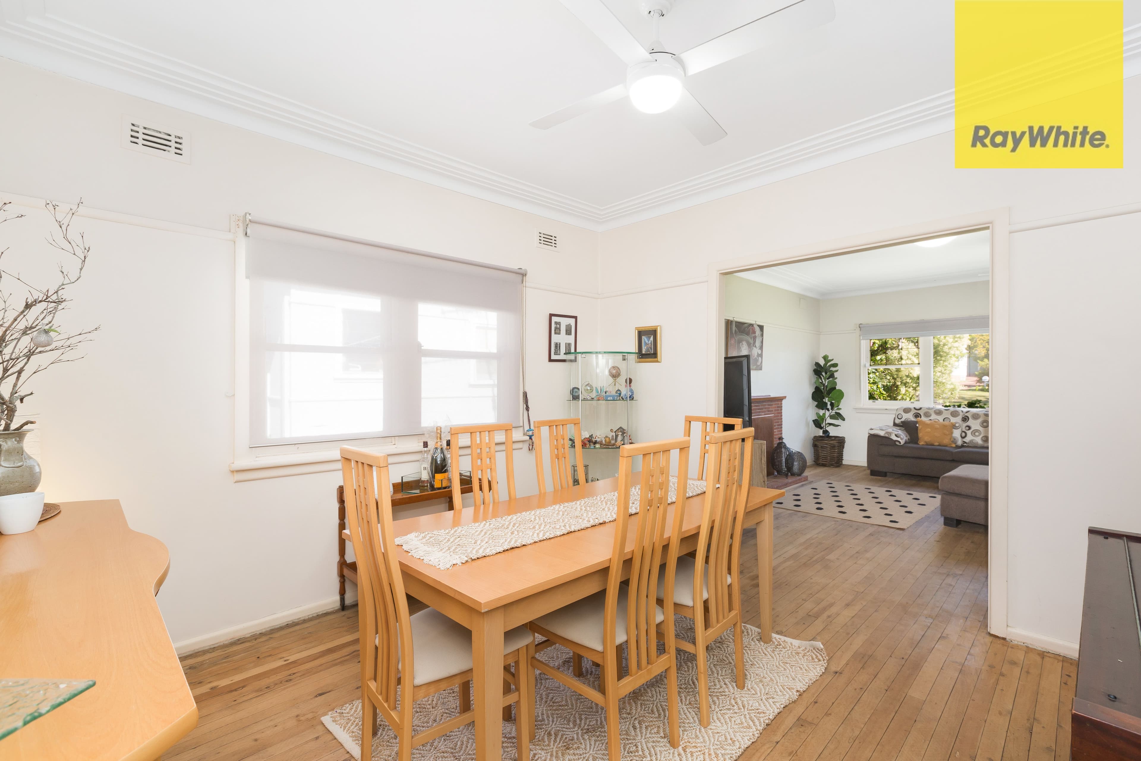 11 Taronga Parade, Caringbah - Thumbnail 3