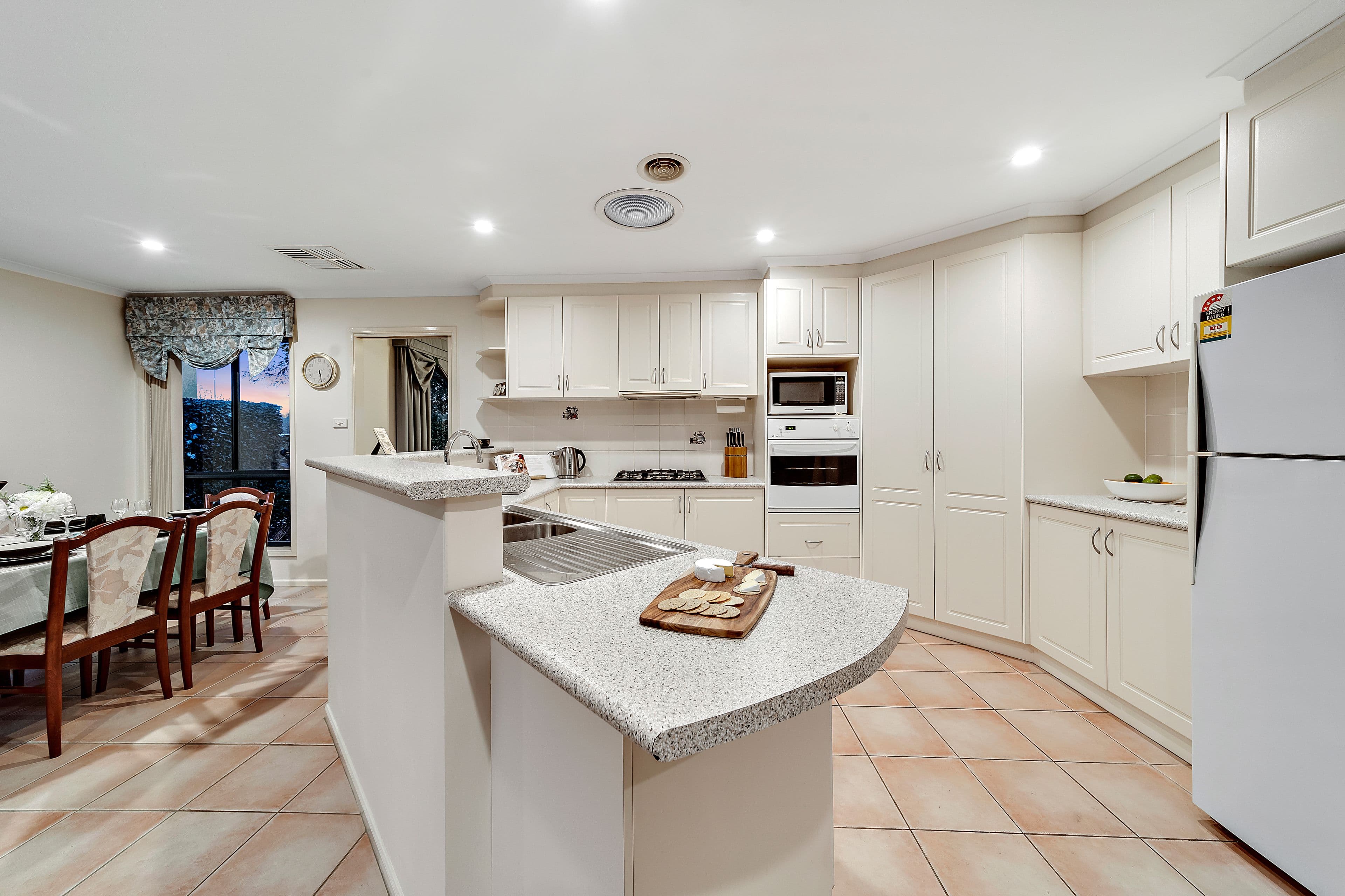 12 Auburn Street, Amaroo ACT 2914, Amaroo - Thumbnail 4