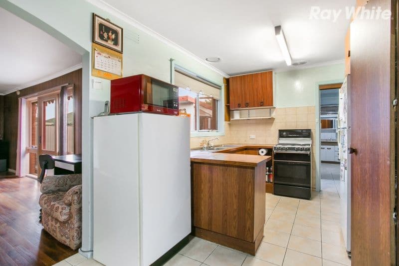 22 Regina Street, Springvale South VIC 3172, Springvale South - Thumbnail 2