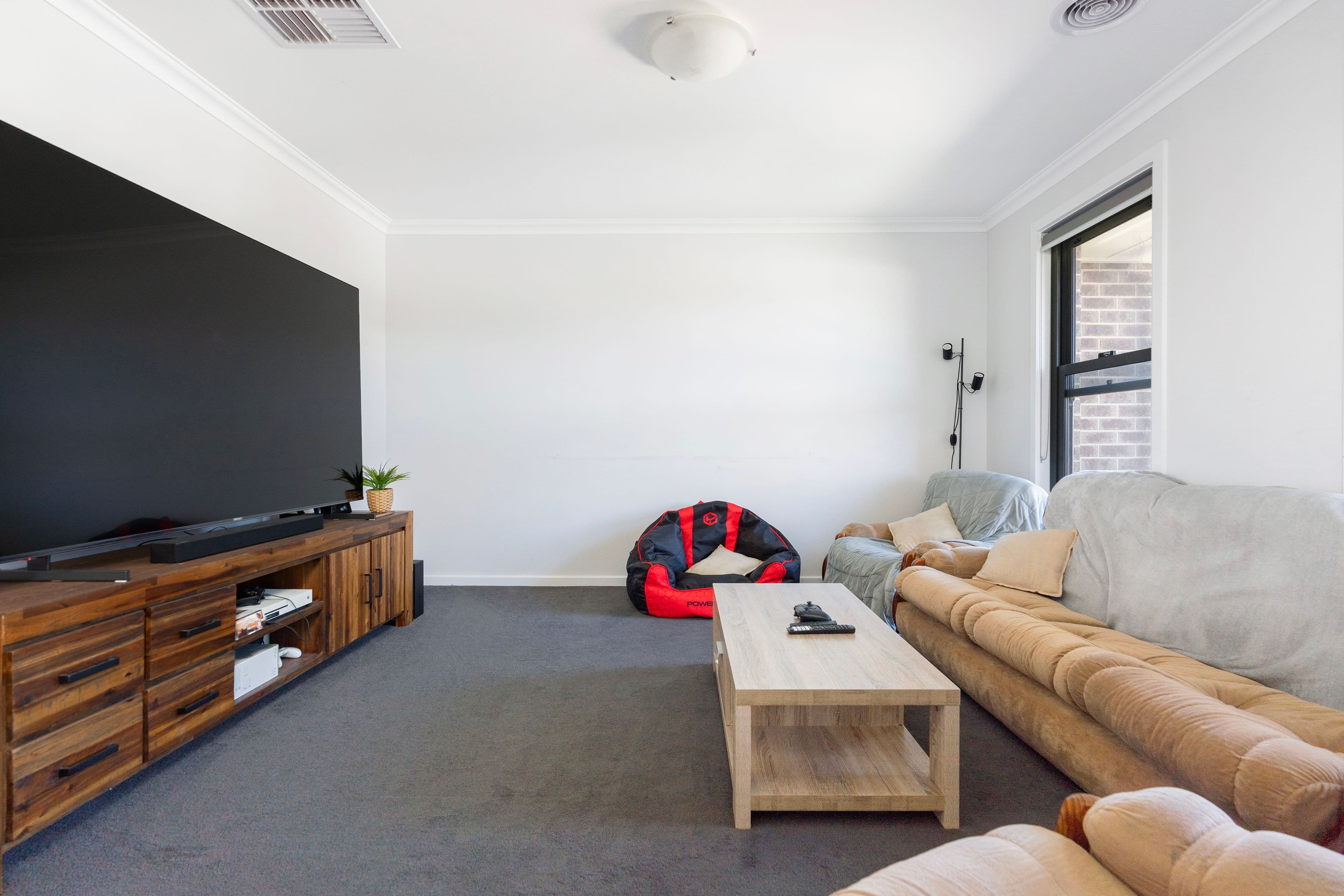 70 Lawson Circuit, Lavington NSW 2641, Lavington - Thumbnail 4