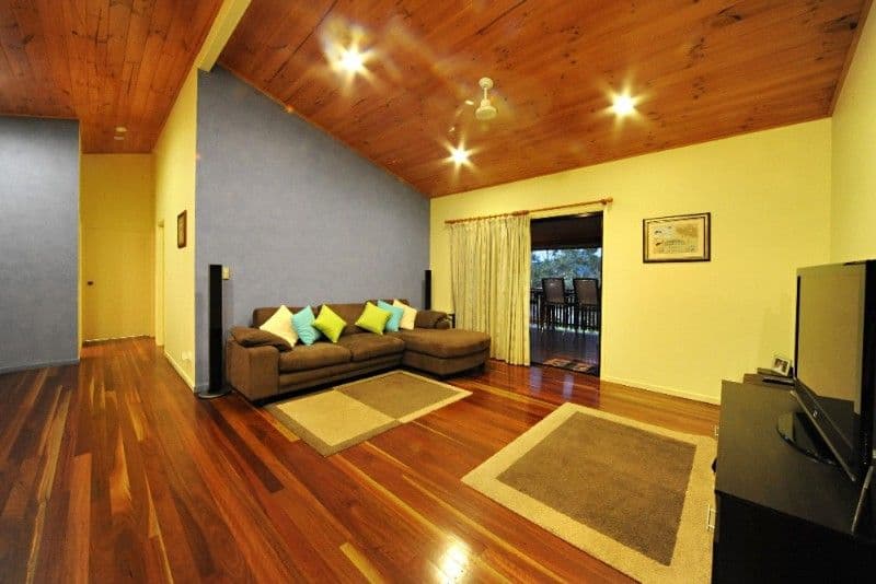 8 South Molle Boulevard, CANNONVALE QLD 4802, Cannonvale - Thumbnail 2