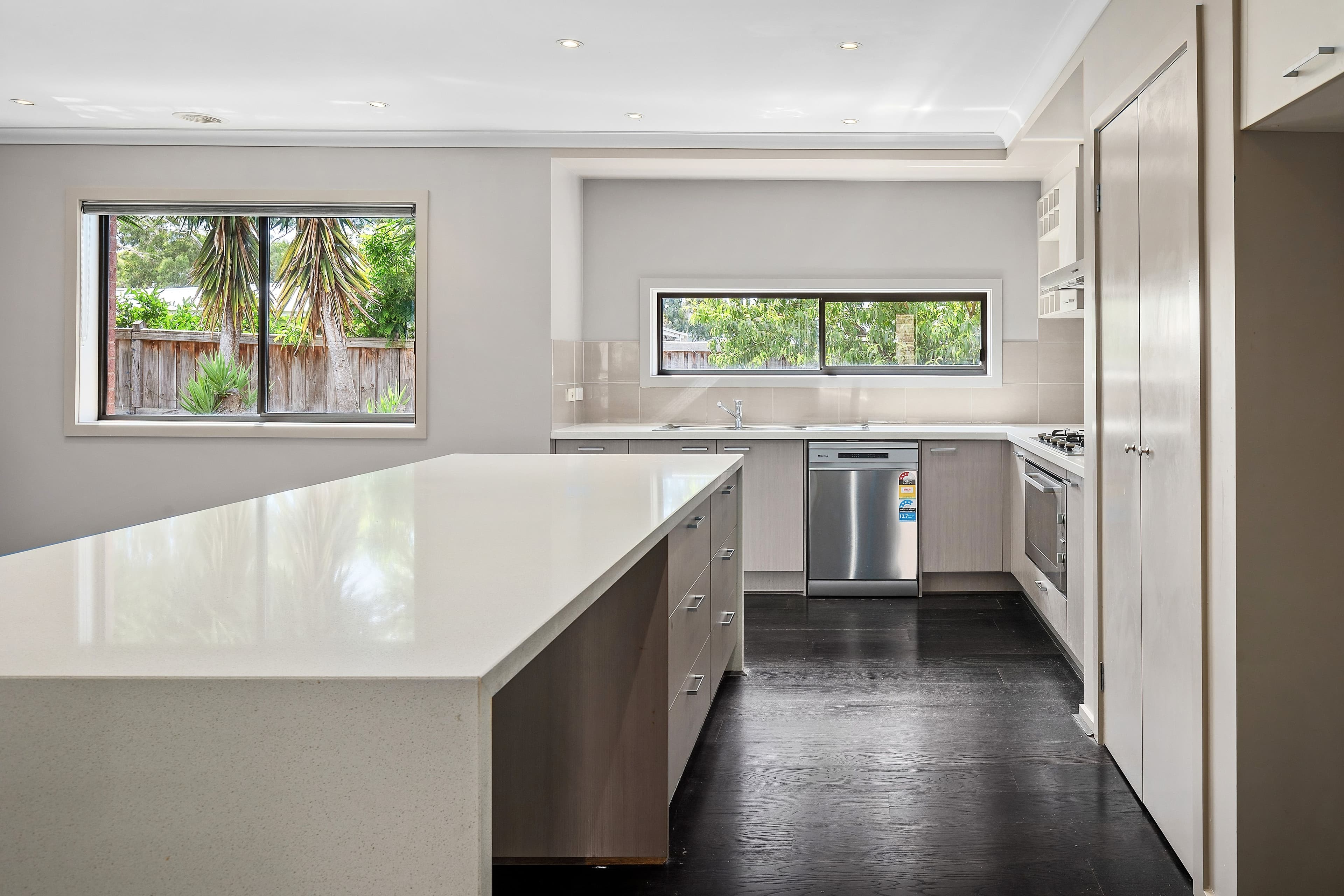 4 Monaghan Way, Lalor VIC 3075, Lalor - Thumbnail 7