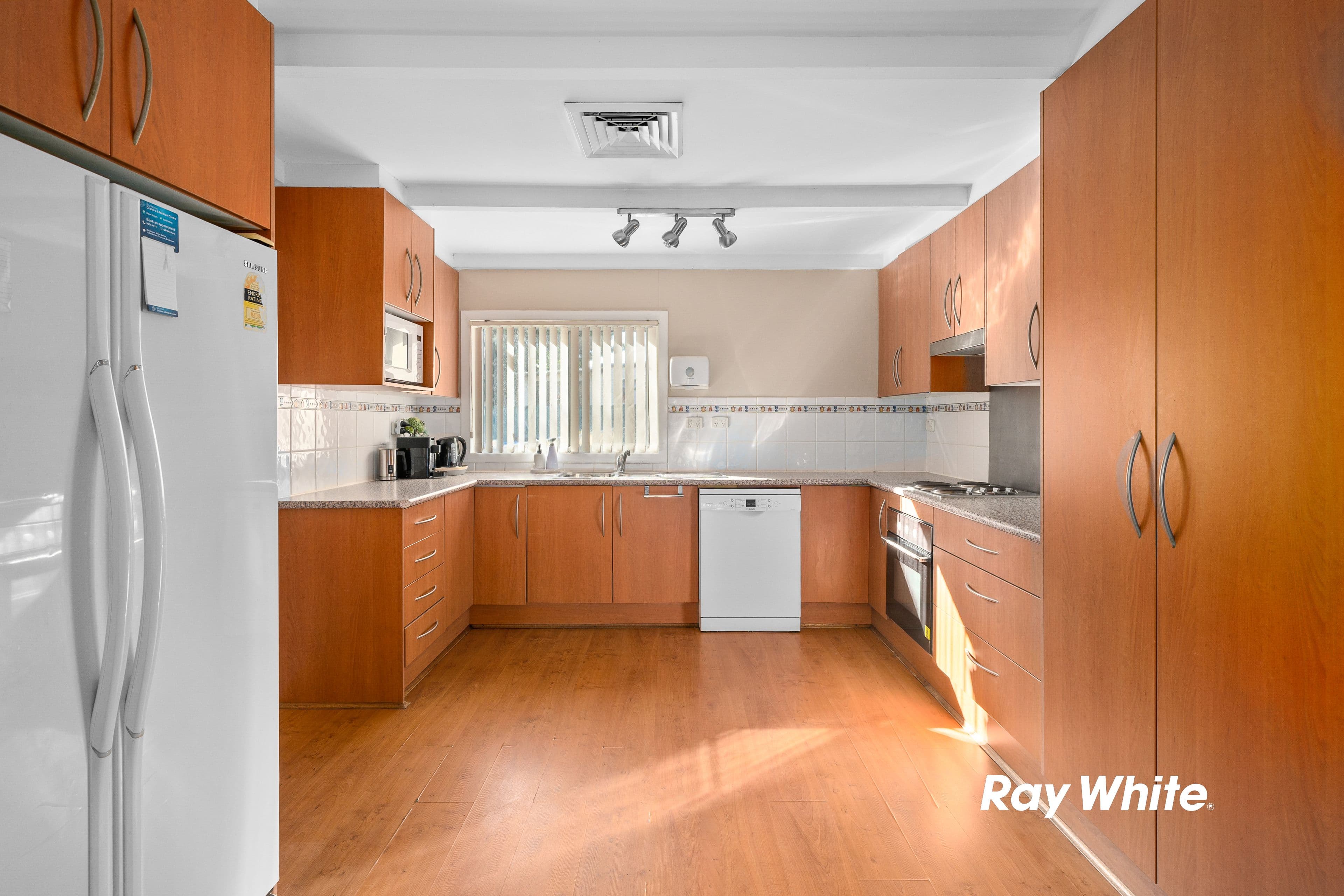 65 Doonside Crescent, Blacktown NSW 2148, Blacktown - Thumbnail 3