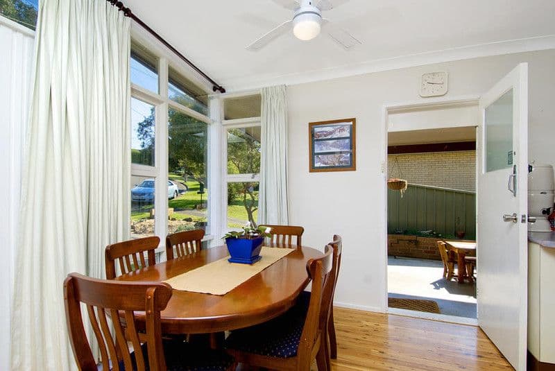18  Dumbarton Place, ENGADINE NSW 2233, Engadine - Thumbnail 3