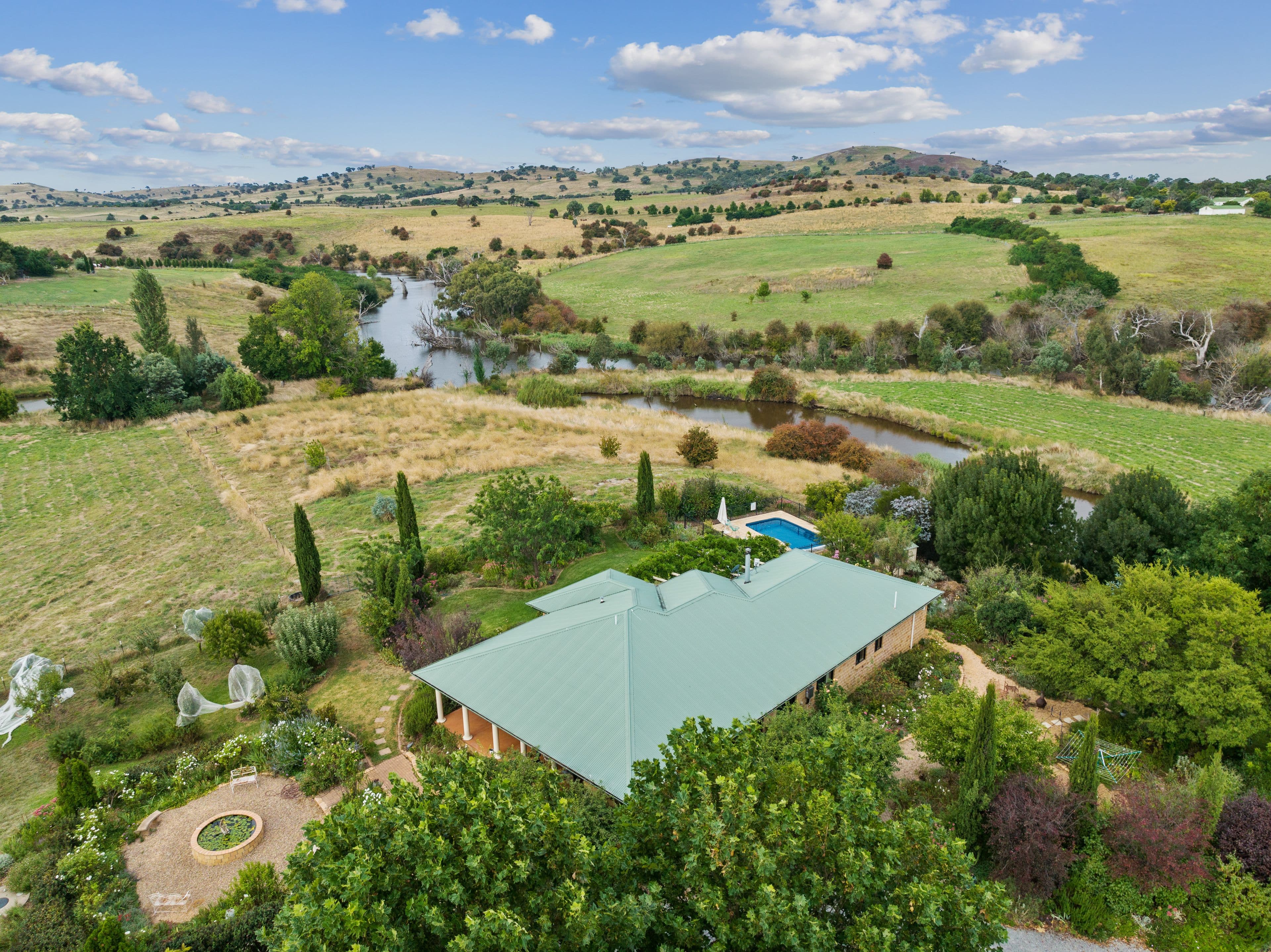 'Gleneden' 3 Glover Drive, Yass NSW 2582, Yass - Thumbnail 2