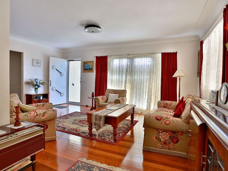 37 Lucan Avenue, ASPLEY QLD 4034, Aspley - Thumbnail 3