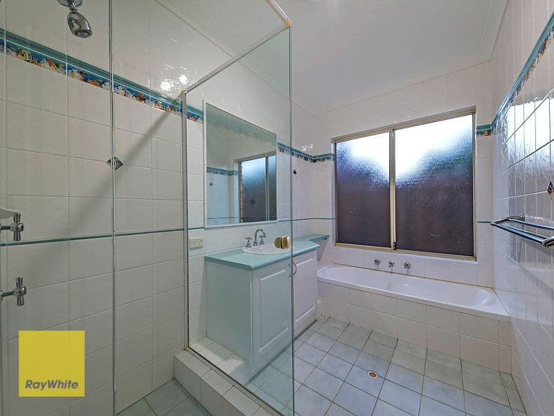 15 Seaton Court, South Guildford WA 6055, South Guildford - Thumbnail 8