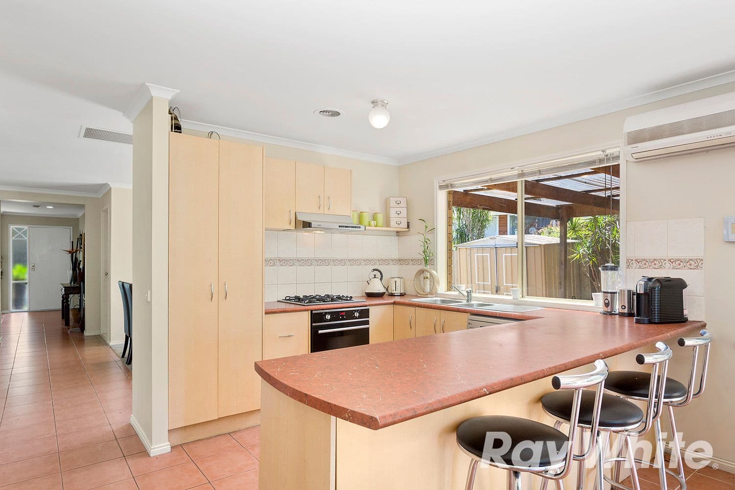 11 Carrington Avenue, Seaford VIC 3198, Seaford - Thumbnail 3