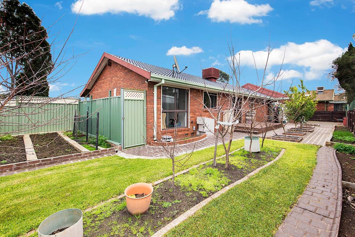 21 McClelland Drive, MILL PARK VIC 3082, Mill Park - Thumbnail 6