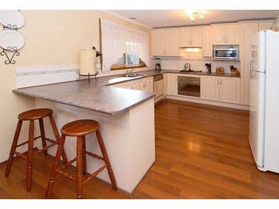 30 Whitley Crescent, CRAIGIEBURN VIC 3064, Craigieburn - Thumbnail 2