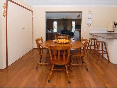 30 Whitley Crescent, CRAIGIEBURN VIC 3064, Craigieburn - Thumbnail 4