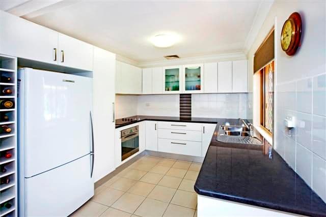 16 Mawson Avenue, Mount Gambier, SA, 5290, Mount Gambier - Thumbnail 2
