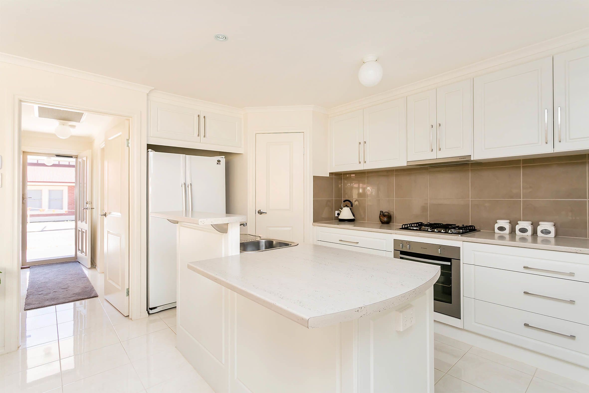 6 Dawlish Road, Osborne SA 5017, Osborne - Thumbnail 2