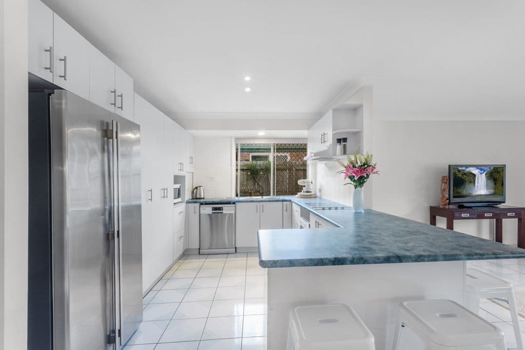 54 Allira Crescent, CARSELDINE QLD 4034, Carseldine - Thumbnail 3