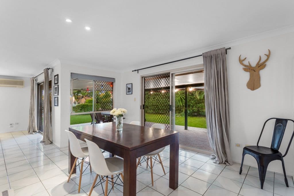 54 Allira Crescent, CARSELDINE QLD 4034, Carseldine - Thumbnail 6