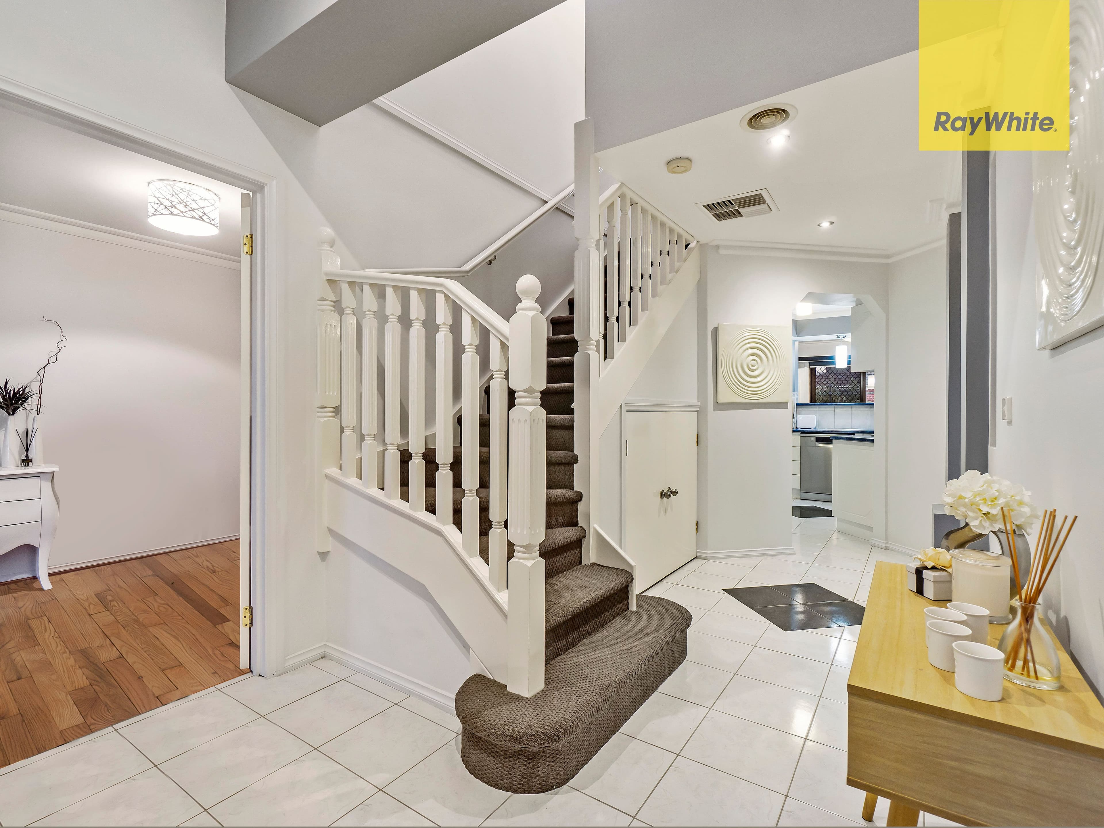 11 Cressida Crescent, Sydenham VIC 3037, Sydenham - Thumbnail 2