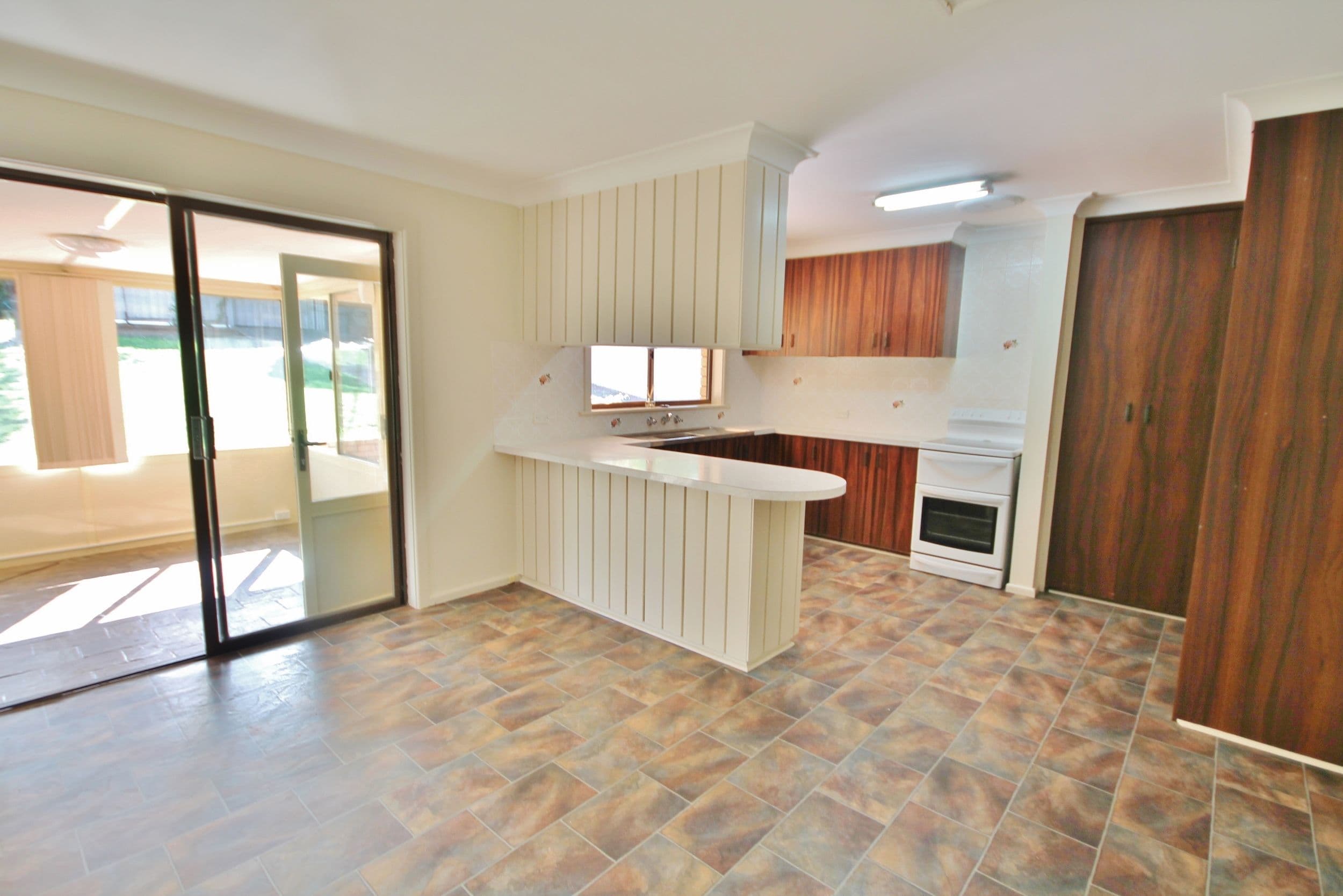 131 Edwards Street, Young - Thumbnail 3