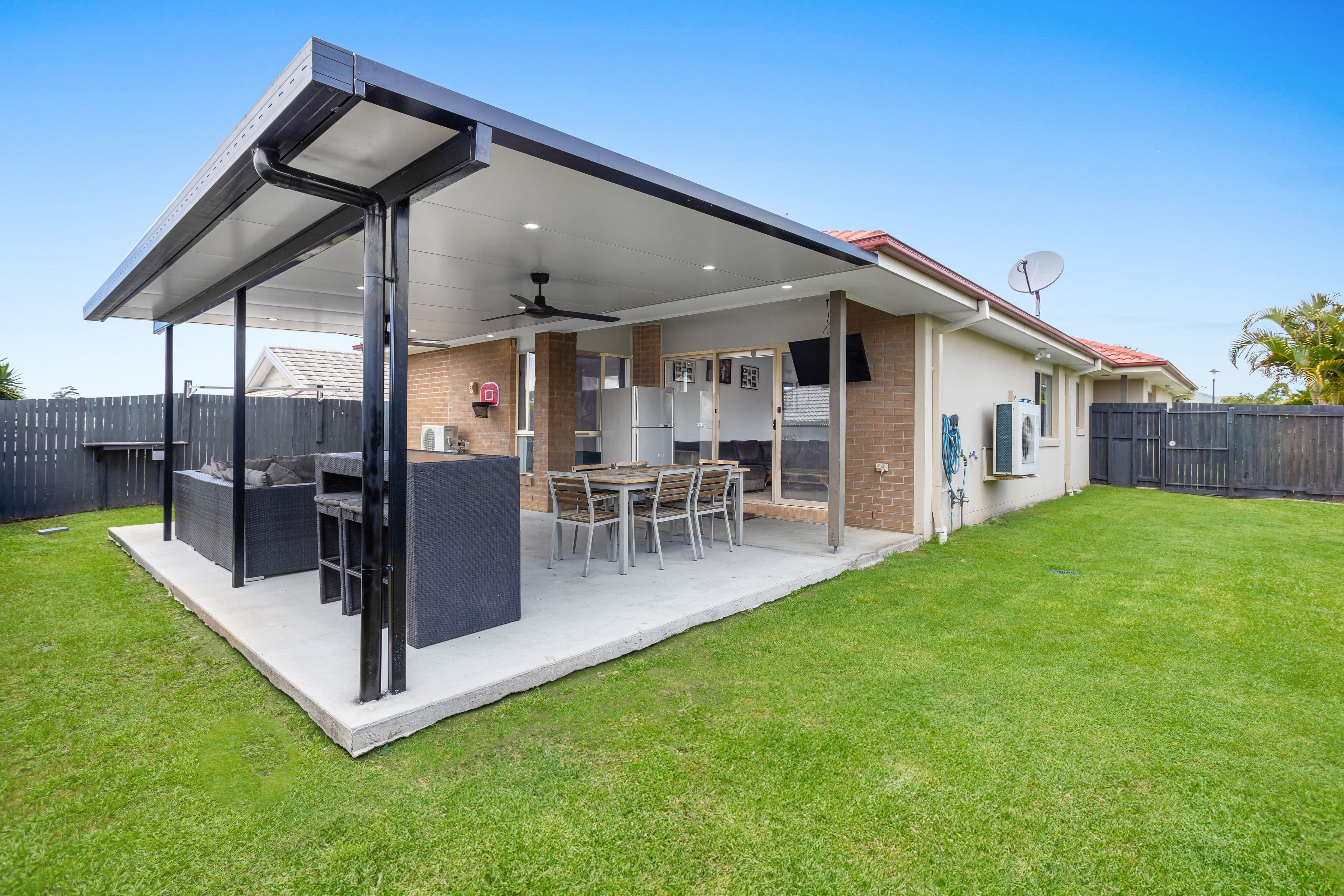 4 Tyrol Road, Coomera QLD 4209, Coomera - Image 1