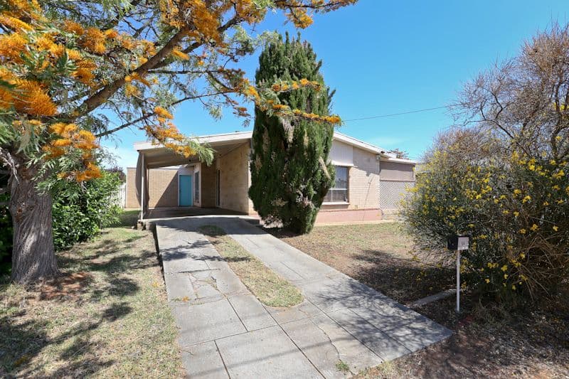 10 Colo Street, Arana Hills QLD 4054, Arana Hills - Image 1