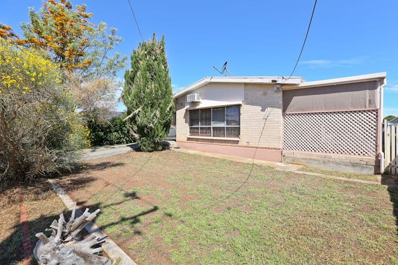10 Colo Street, Arana Hills QLD 4054, Arana Hills - Thumbnail 2