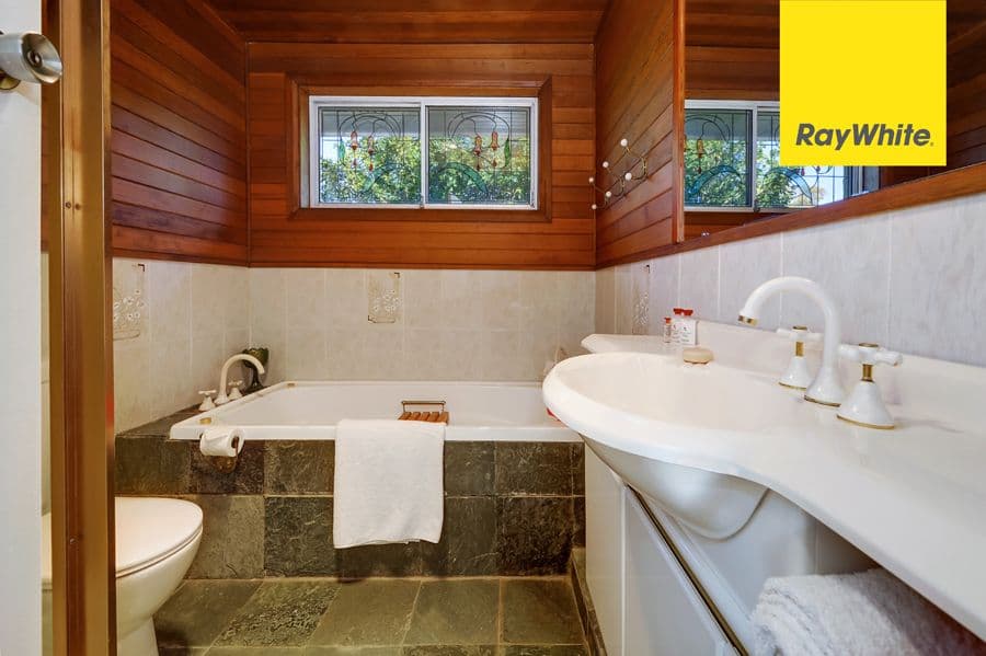 9 Corunna Road, Eastwood - Thumbnail 5