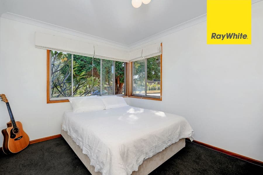 9 Corunna Road, Eastwood - Thumbnail 7
