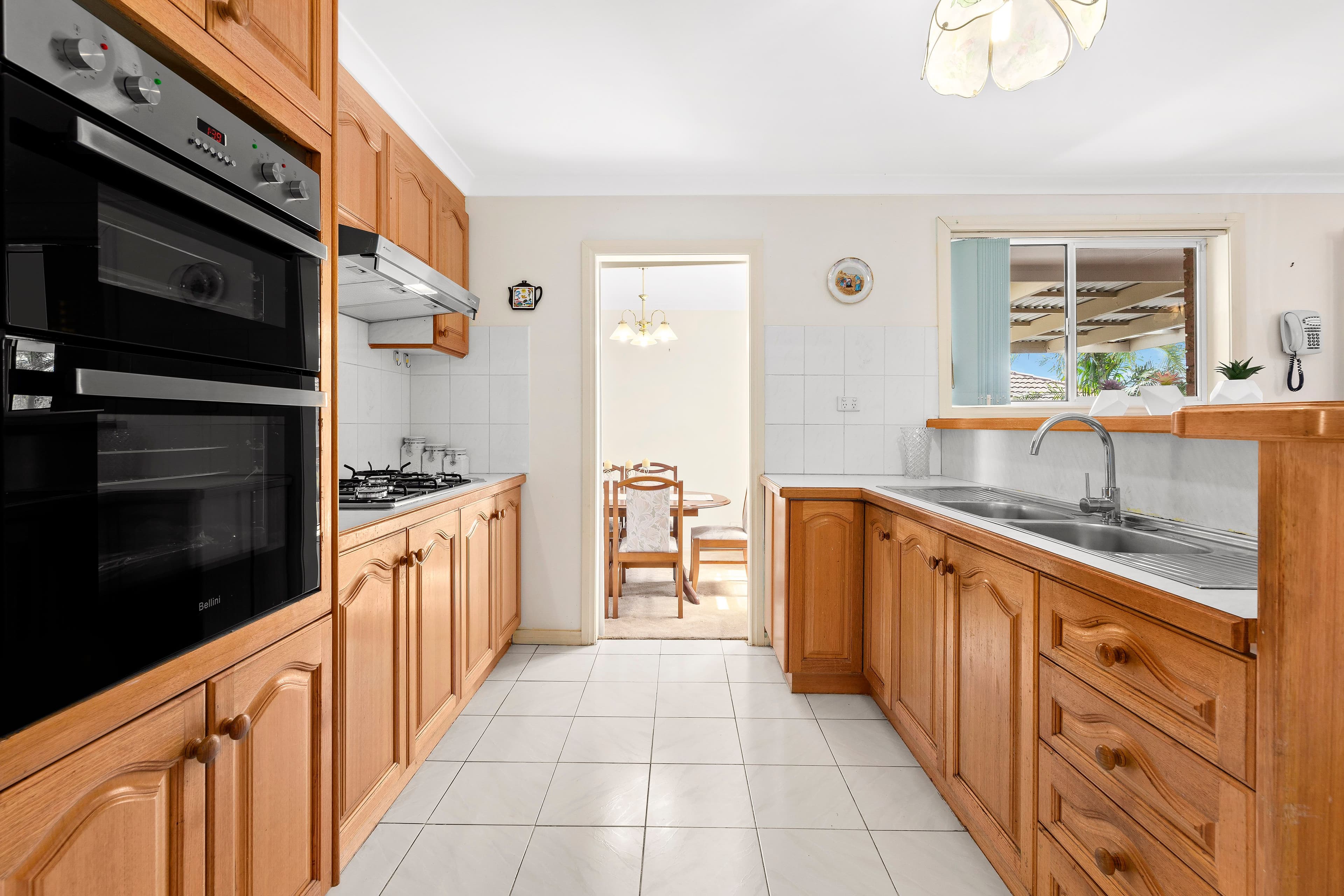 4 Fenech Close, Mill Park VIC 3082, Mill Park - Thumbnail 2