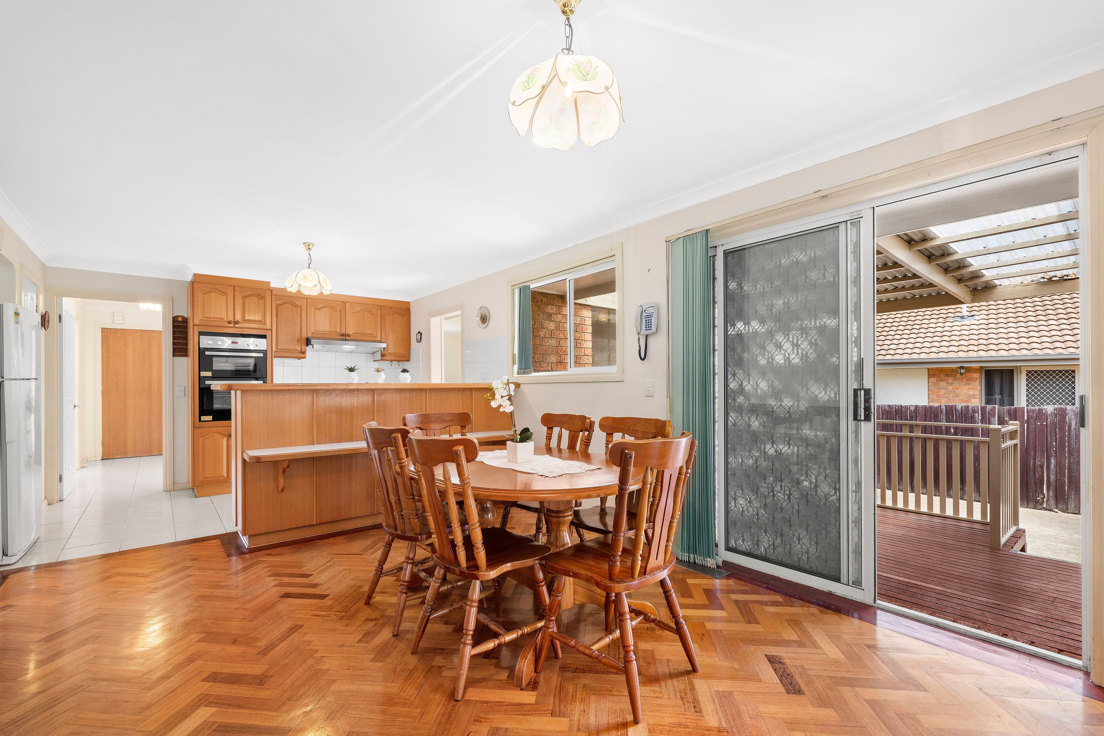 4 Fenech Close, Mill Park VIC 3082, Mill Park - Thumbnail 3