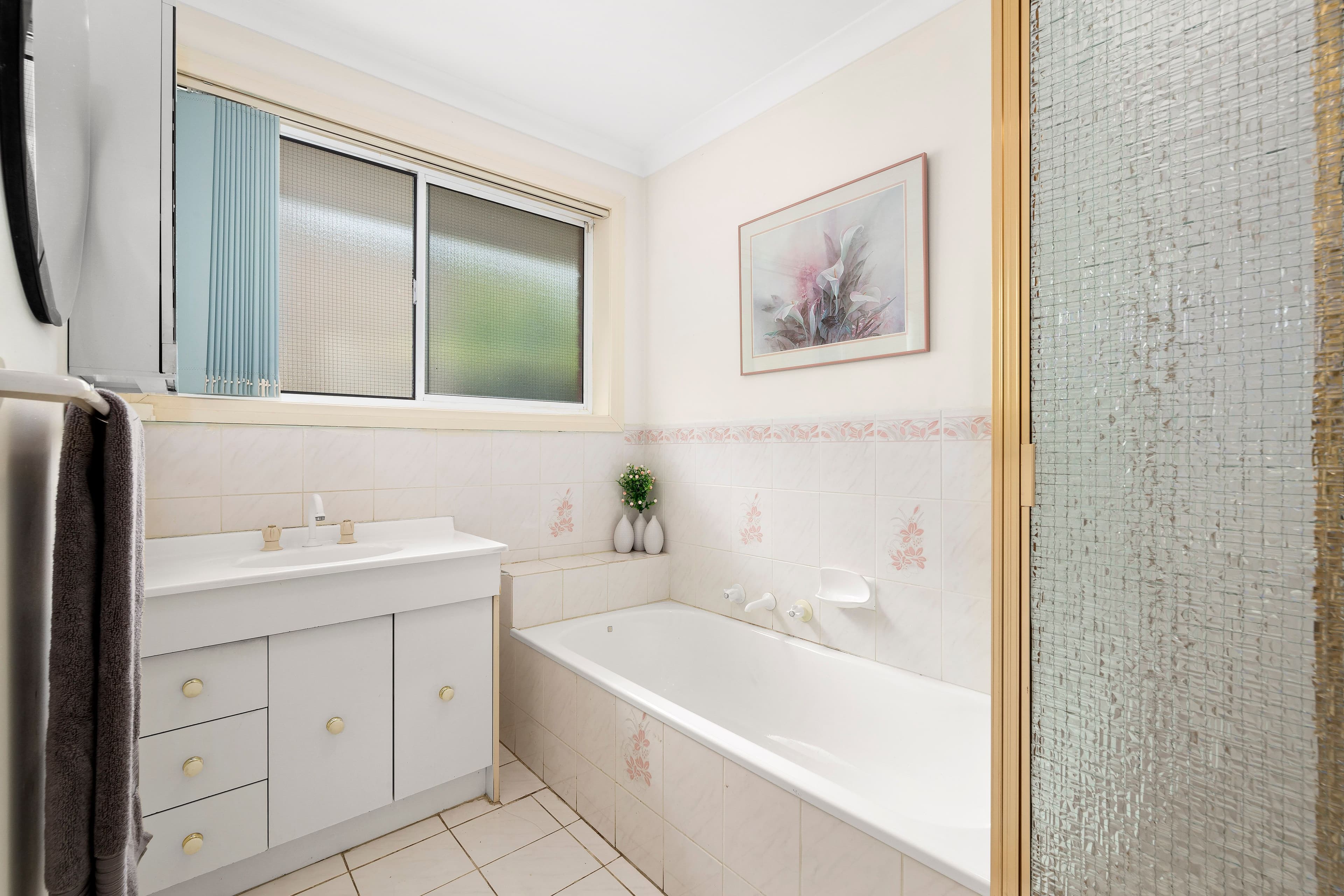 4 Fenech Close, Mill Park VIC 3082, Mill Park - Thumbnail 7