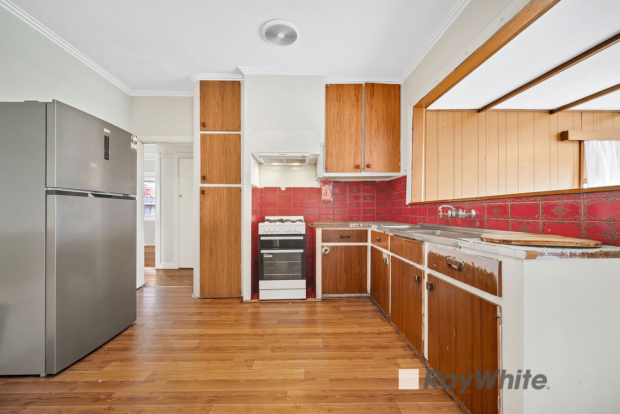 76 Cleeland Street, Dandenong VIC 3175, Dandenong - Thumbnail 3