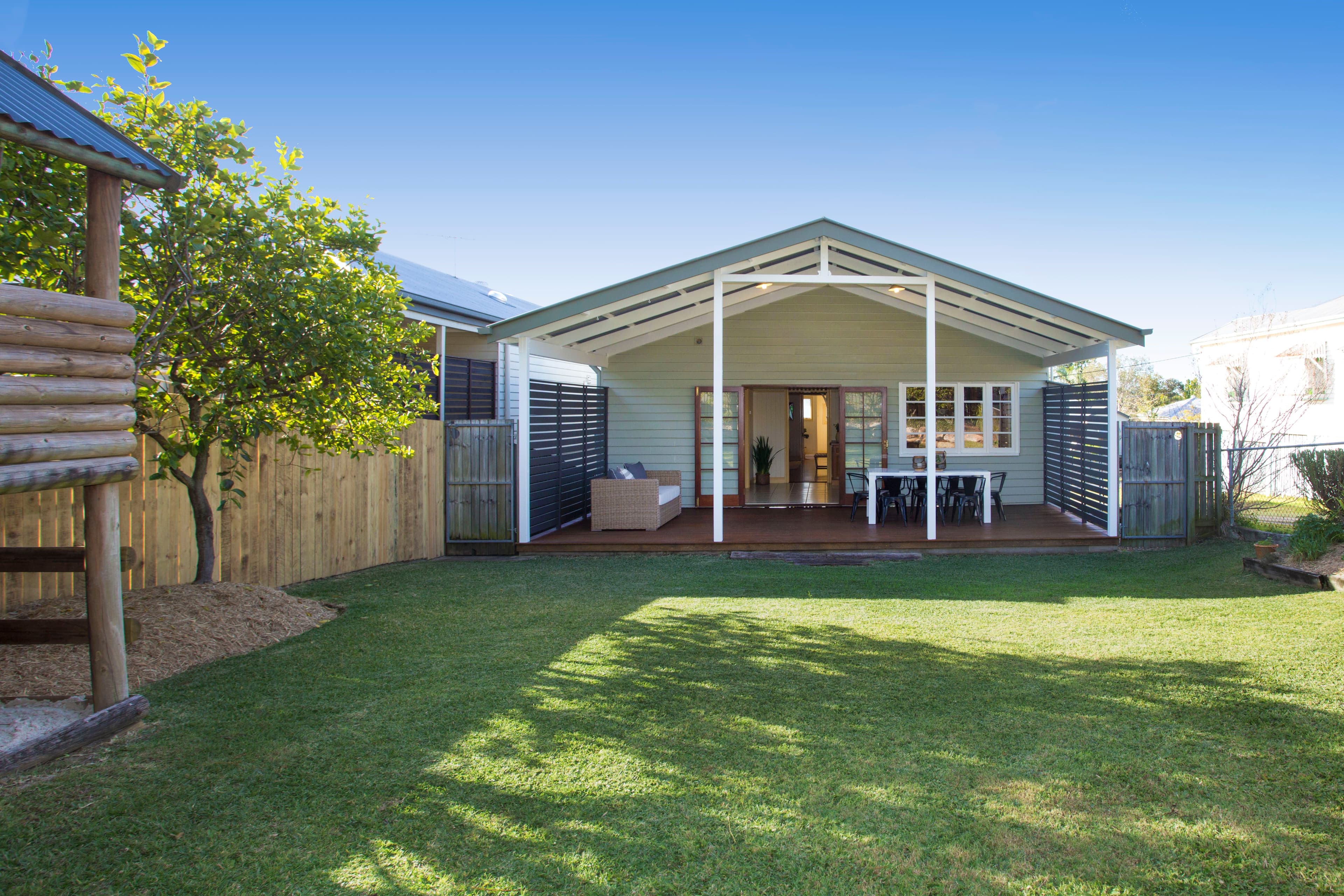 74 Alexandra Street, Bardon QLD 4065, Bardon - Thumbnail 2