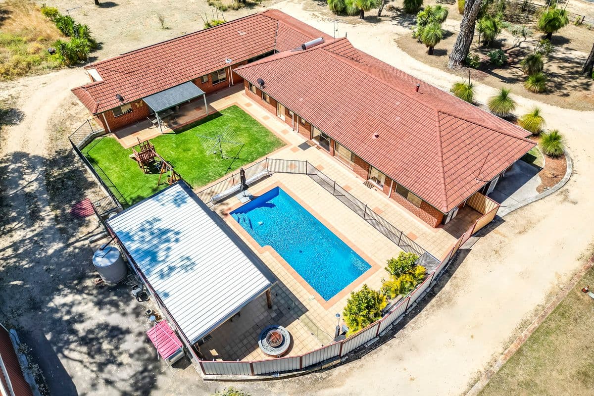 33 Harvest Circle, Two Rocks WA 6037, Two Rocks - Image 1
