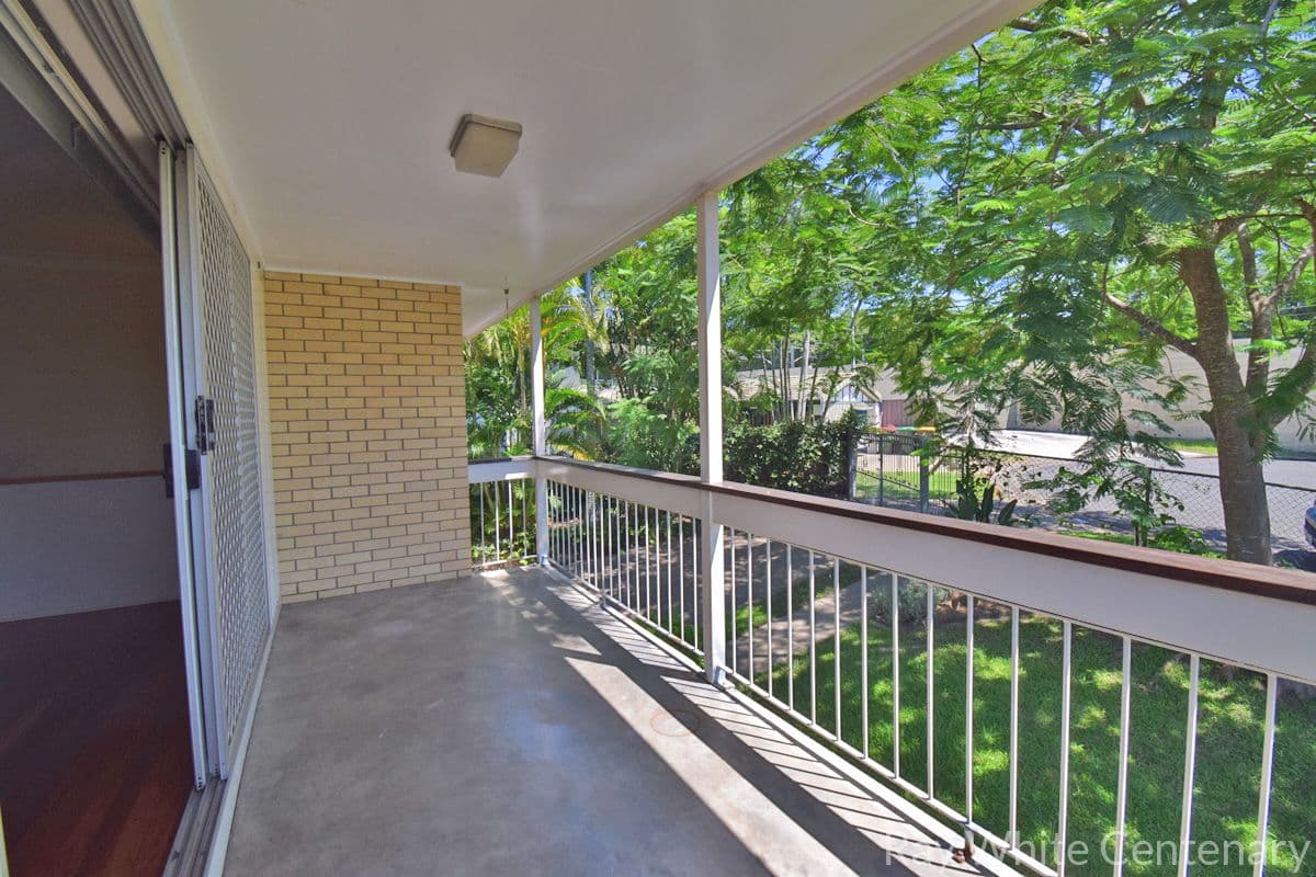98 Tavistock Street, Oxley QLD 4075, Oxley - Thumbnail 8