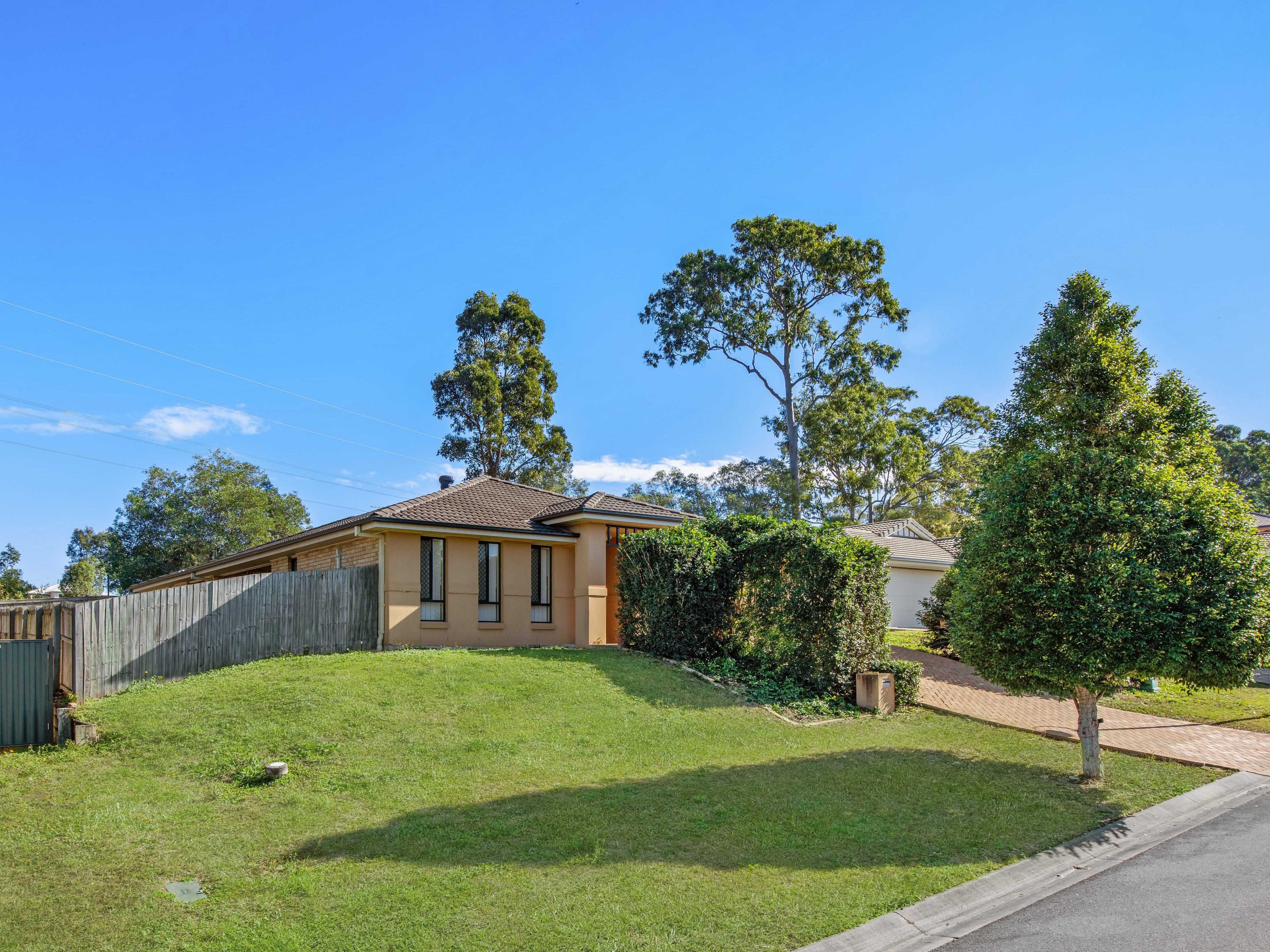 8 Catani Court, Warner QLD 4500, Warner - Thumbnail 2
