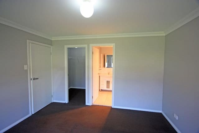 11 Beckham Street, Spring Farm NSW 2570, Spring Farm - Thumbnail 6
