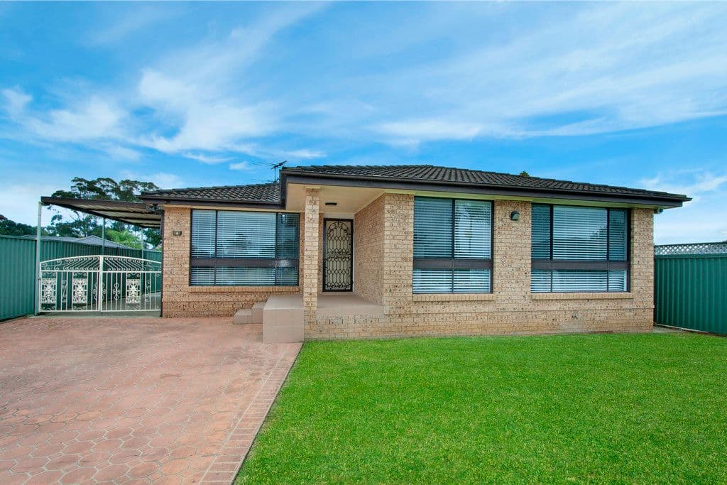 4 Burr Close, Bossley Park NSW 2176, Bossley Park - Thumbnail 5